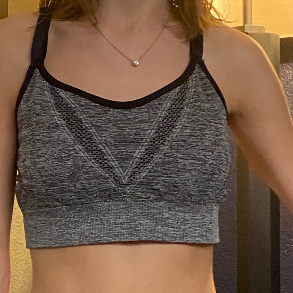 all in motion large gray sports bra with adjustable straps